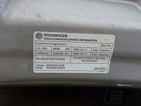 Used 2021 Volkswagen Jetta SE image 17