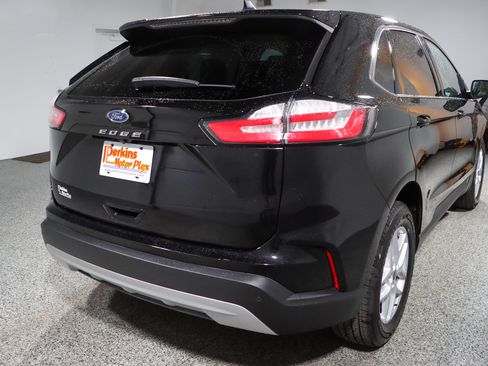 Used 2023 Ford Edge SEL AWD/4WD image 7