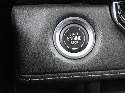 Used 2023 Chevrolet Colorado LT w/ LT Convenience Package image 29