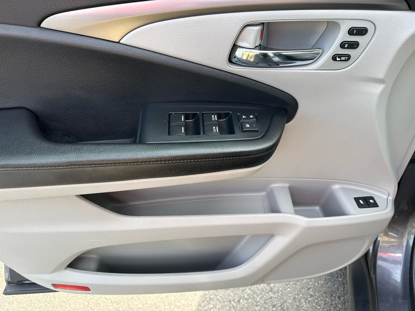 Used 2020 Honda Pilot EX-L image 10