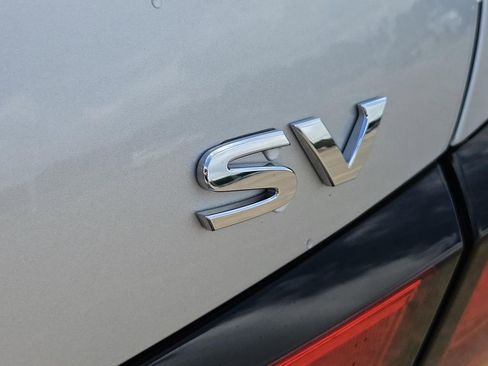 Used 2022 Nissan Altima 2.5 SV w/ SV Premium Package FWD image 8