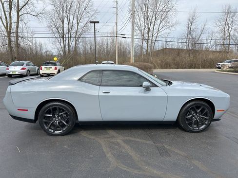 Used 2022 Dodge Challenger SXT w/ Blacktop Package image 9