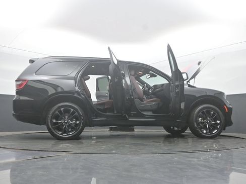 Used 2025 Dodge Durango GT AWD/4WD image 61