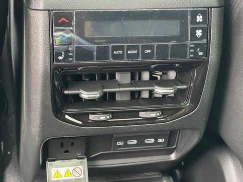 New 2026 Jeep Grand Cherokee L Limited AWD/4WD image 36