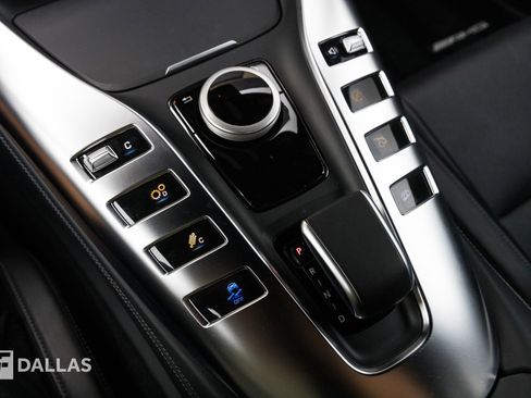 Used 2021 Mercedes-Benz AMG GT Roadster image 27