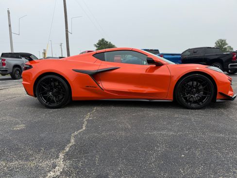 New 2025 Chevrolet Corvette Z06 RWD image 4