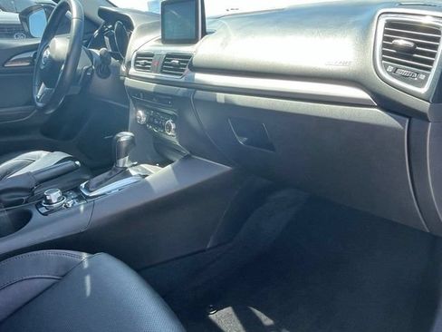 Used 2015 MAZDA MAZDA3 s Grand Touring FWD image 25