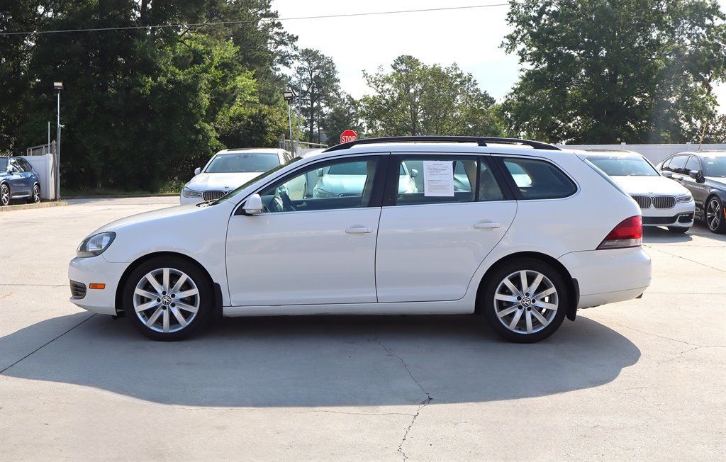 Used 2012 Volkswagen Jetta TDI FWD image 4