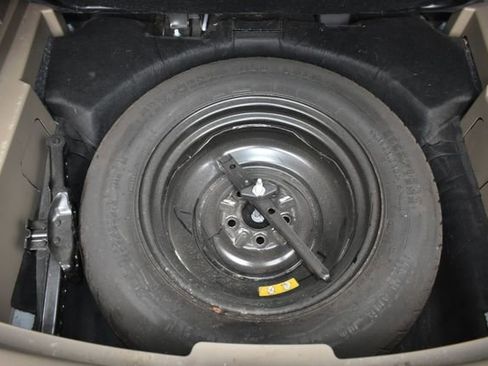 Used 2015 Jeep Patriot Latitude image 31