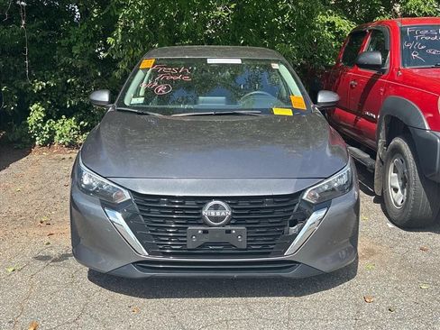 Used 2024 Nissan Sentra SV FWD image 4
