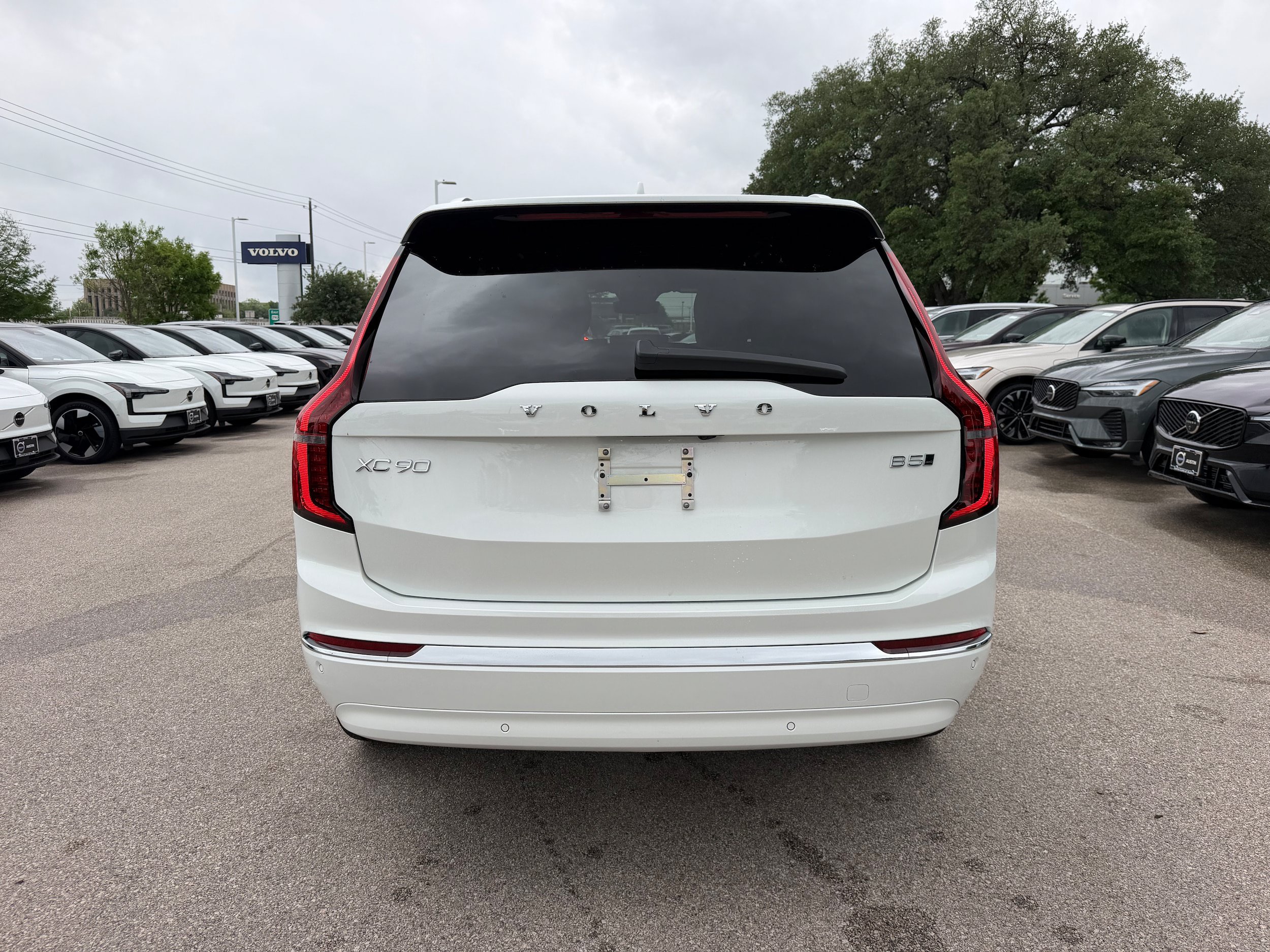 Used 2026 Volvo XC90 B5 Ultra AWD/4WD image 5