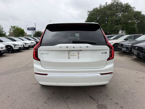 New 2026 Volvo XC90 B5 Ultra AWD/4WD image 5