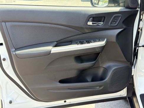 Used 2016 Honda CR-V Touring image 16