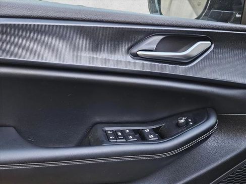 Used 2023 Jeep Grand Cherokee L Laredo image 22