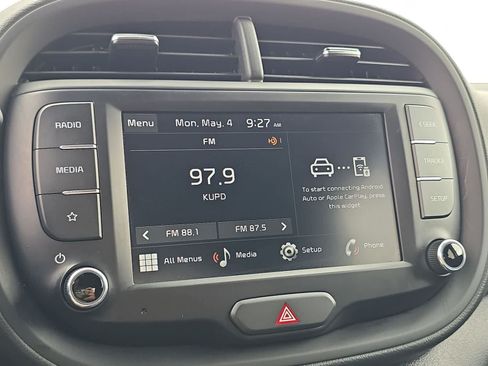 Used 2024 Kia Soul LX w/ Option Group 015 FWD image 20