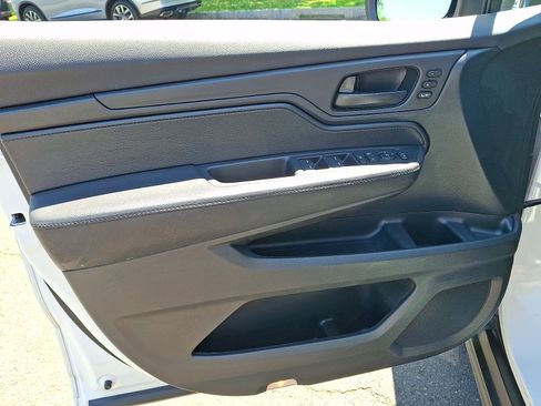 Used 2023 Honda Odyssey EX-L image 14