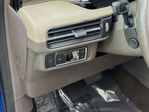 Used 2020 Lincoln Corsair Reserve w/ Equipment Group 201A AWD/4WD image 10