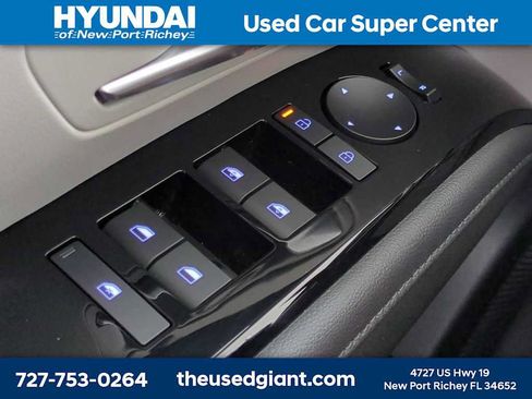 Used 2026 Hyundai Tucson Limited FWD image 29