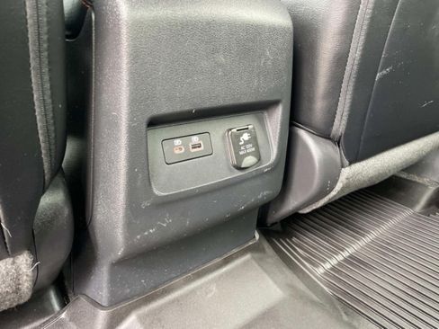Used 2023 Nissan Frontier PRO-4X w/ Pro-4X Premium Package AWD/4WD image 10