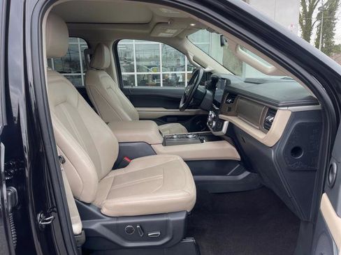 Used 2023 Ford Expedition Max Limited AWD/4WD image 54