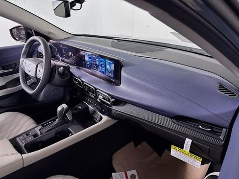 New 2026 Nissan Sentra SL w/ Floor Mat Package FWD image 26