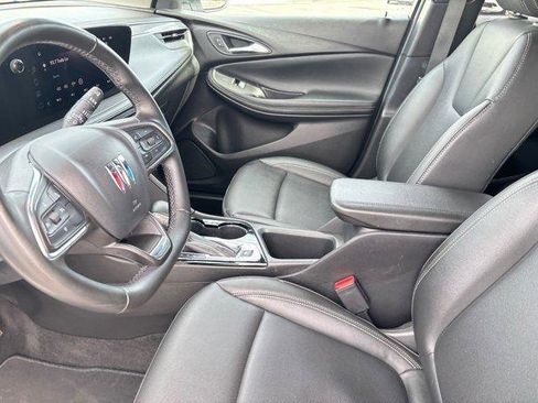 Used 2024 Buick Encore GX Sport Touring FWD image 20