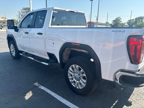 Used 2022 GMC Sierra 2500 Pro w/ Convenience Package AWD/4WD image 4