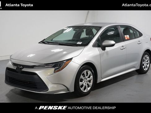Certified 2024 Toyota Corolla LE FWD image 1
