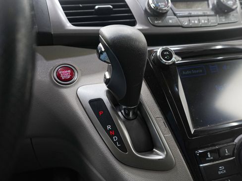 Used 2015 Honda Odyssey EX-L image 27