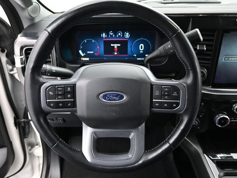 Used 2023 Ford F350 Lariat w/ Lariat Ultimate Package image 13
