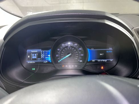 Used 2024 Ford Edge SEL image 17