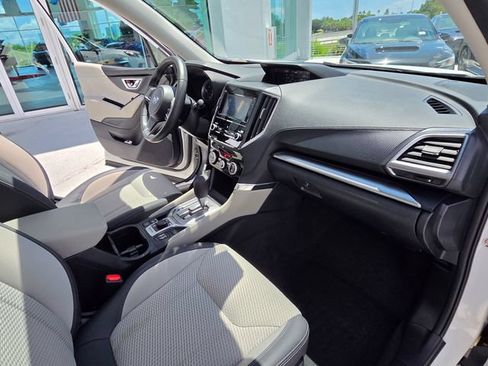 Used 2024 Subaru Forester Premium AWD/4WD image 28