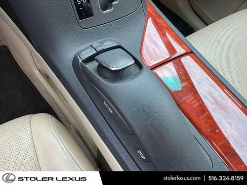 Used 2011 Lexus RX 350 AWD w/ Premium Pkg image 38