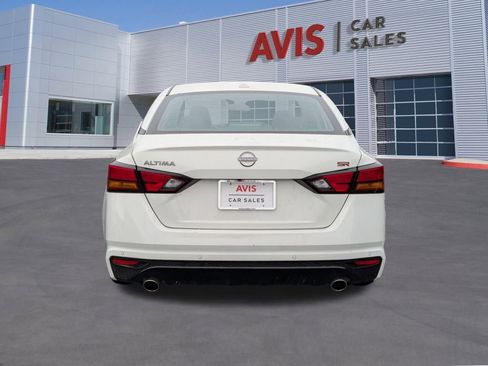 Used 2025 Nissan Altima 2.5 SR image 5