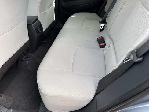 Used 2025 Toyota Corolla Cross L FWD image 15