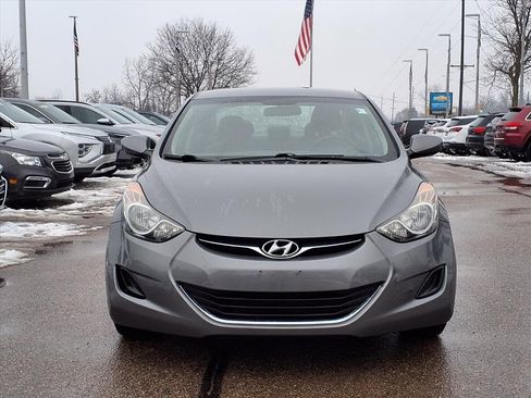 Used 2012 Hyundai Elantra GLS image 2