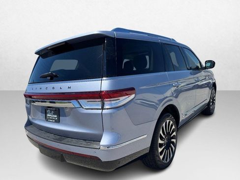 Used 2024 Lincoln Navigator Black Label AWD/4WD image 5