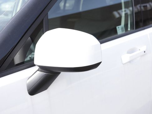 New 2026 Hyundai Santa Fe SE image 13