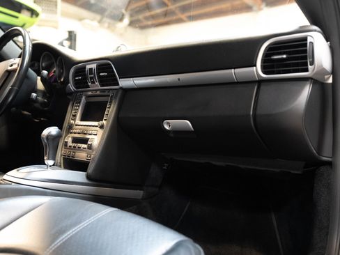 Used 2007 Porsche 911 Turbo image 92