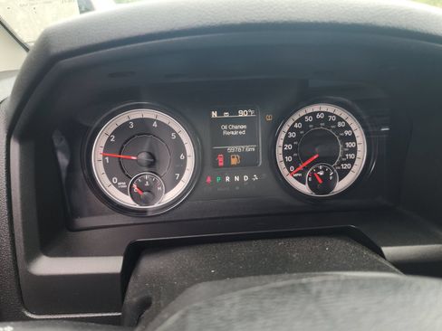 Used 2021 RAM 1500 Tradesman w/ Chrome Plus Package RWD image 11