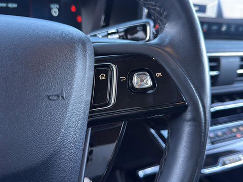 Used 2024 Lincoln Corsair Reserve w/ Equipment Group 201A image 10