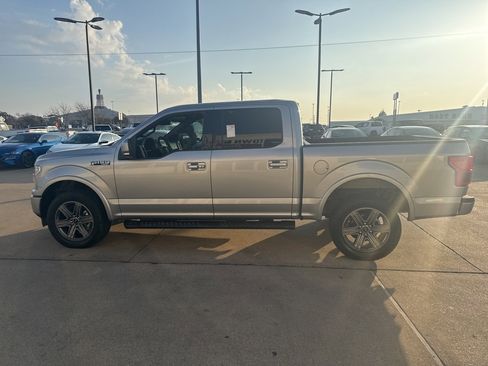 Used 2020 Ford F150 Lariat image 9