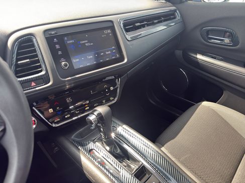 Used 2022 Honda HR-V EX image 22