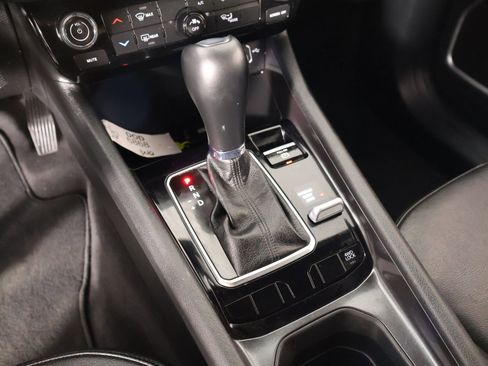 Used 2025 Jeep Compass Latitude AWD/4WD image 7