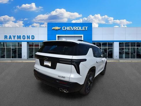 New 2026 Chevrolet Traverse High Country w/ LPO, Floor Liner Package AWD/4WD image 4
