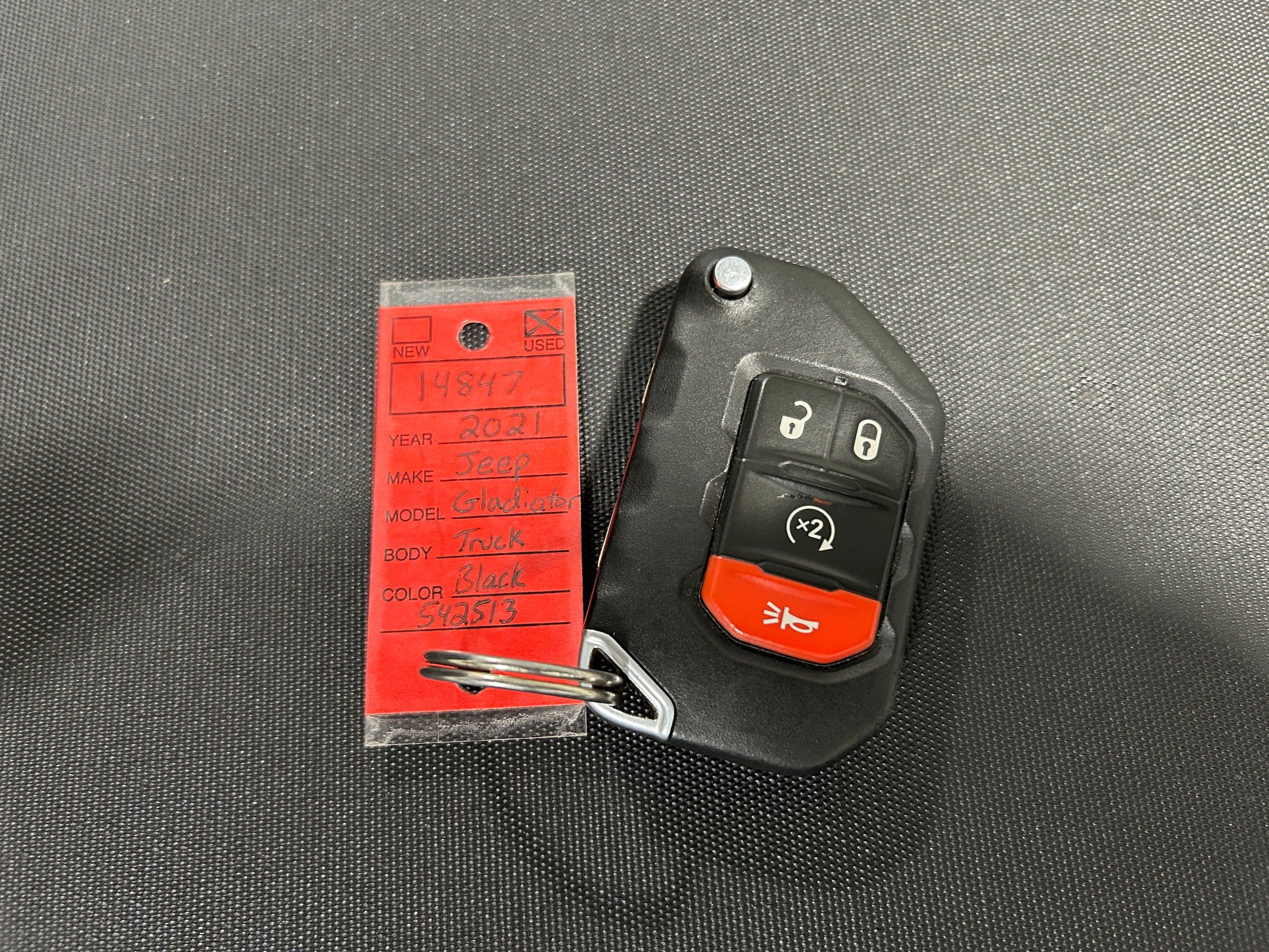 Used 2021 Jeep Gladiator Sport AWD/4WD image 36