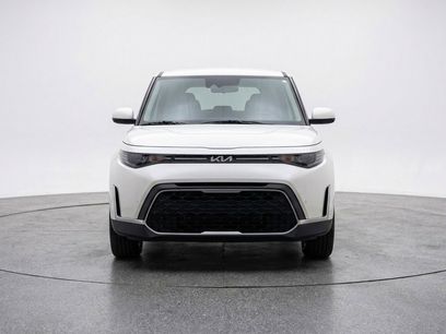 Used 2025 Kia Soul LX w/ LX Technology Package