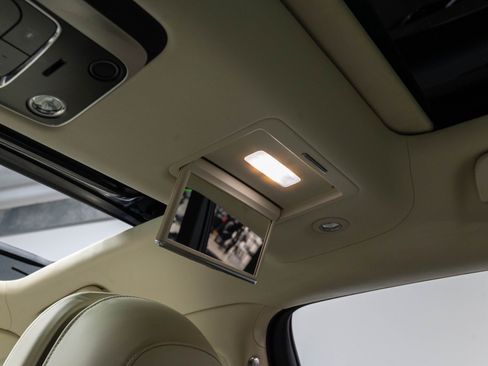 Used 2021 Bentley Flying Spur W12 AWD/4WD image 29