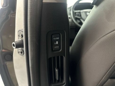 Used 2020 Honda Odyssey EX-L image 20