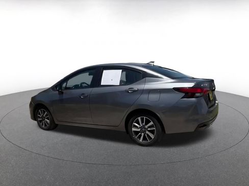 Used 2025 Nissan Versa SV FWD image 10